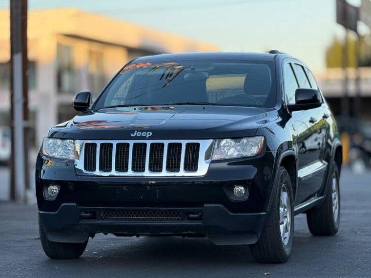 JEEP GRAND CHEROKEE 2011 1J4RR4GG0BC530813 image